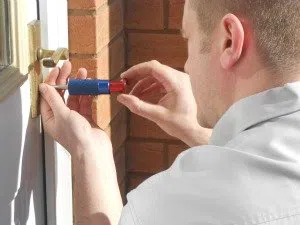 Fort Lauderdale City Locksmith Fort Lauderdale, FL 954-744-3795 - 4a-Broken-Key-Extraction